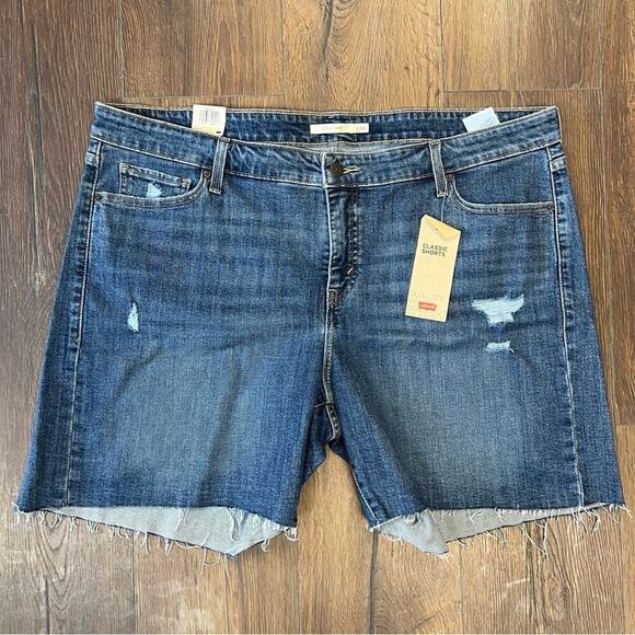 🆕 Levi’s plus size classic midrise jeans SZ 22W - Picture 2 of 6